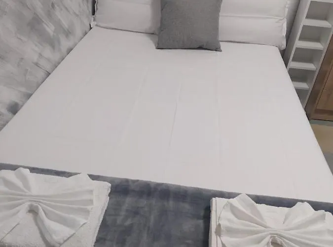 ゲストハウス каламанди アセノヴグラト