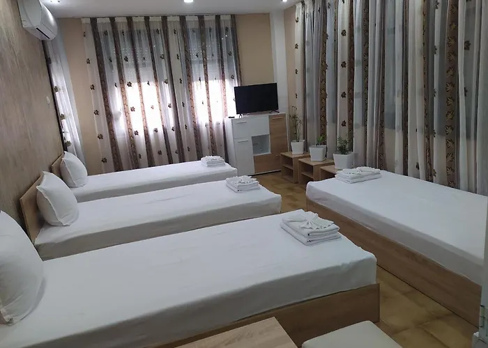 ゲストハウス каламанди 3*